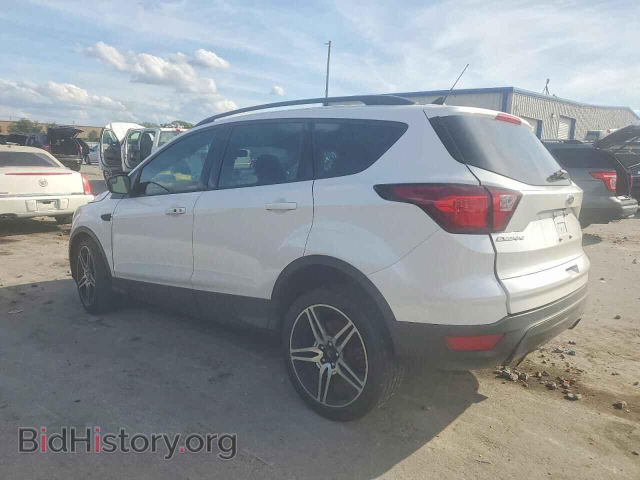2019 FORD ESCAPE - VIN: 1FMCU0HD7KUB95353 - Photo 2