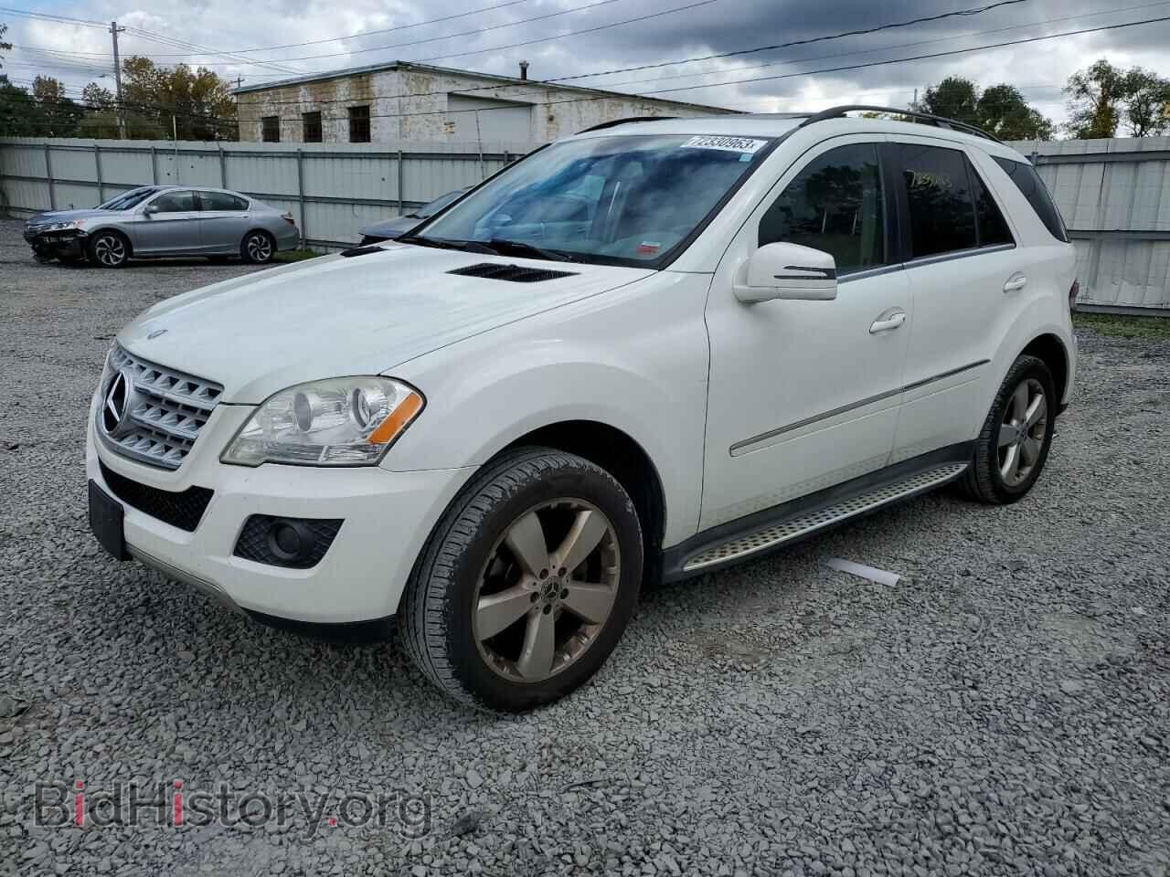 Photo 4JGBB8GB1BA676586 - MERCEDES-BENZ M-CLASS 2011