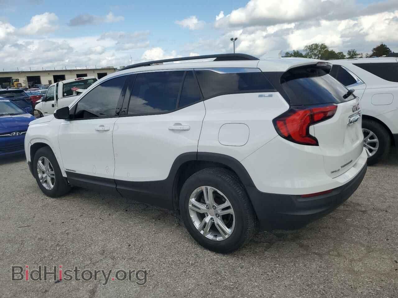 2018 GMC TERRAIN - VIN: 3GKALMEV0JL368596 - Фото 2