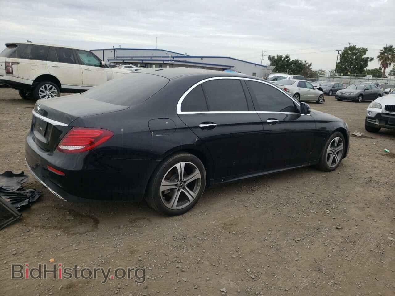 2020 MERCEDES-BENZ E-CLASS - VIN: W1KZF8DB9LA827774 - Фото 3