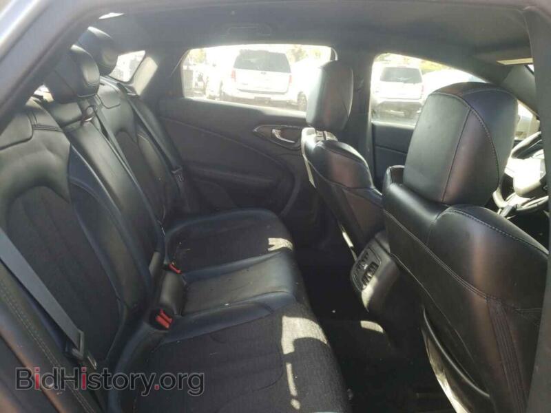 2015 Chrysler 200 (VIN 1C3CCCBB3FN615372) — фото 10 из 12