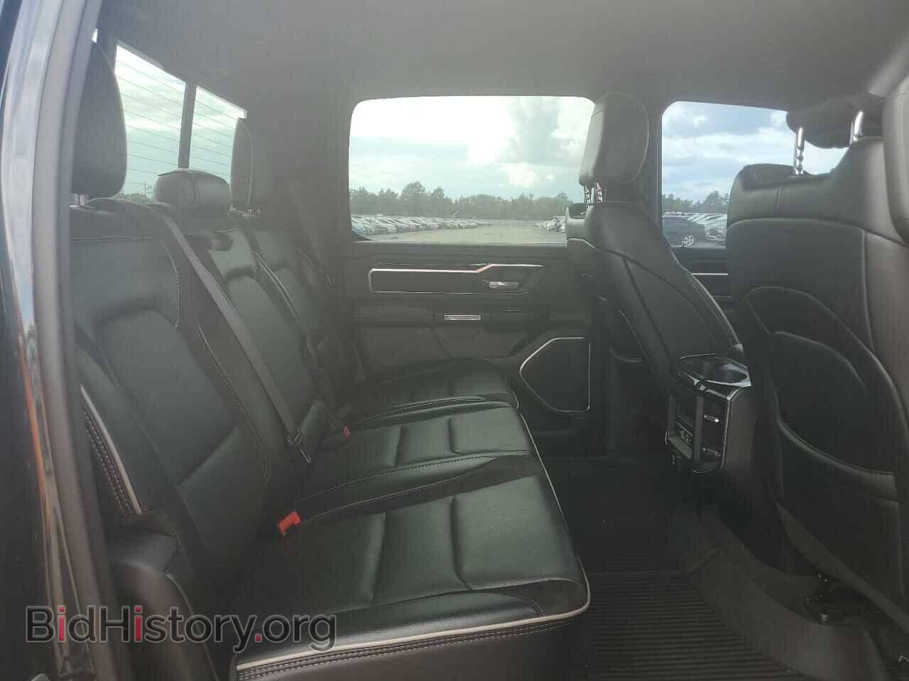 2021 RAM 1500 - VIN: 1C6SRFJT0MN738682 - Фото 10