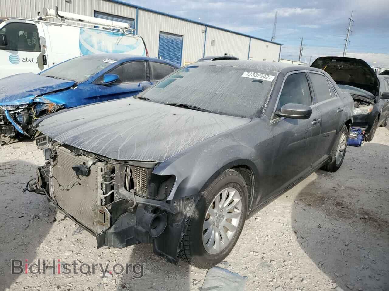 Фотография 2C3CCAAG2CH124300 - CHRYSLER 300 2012