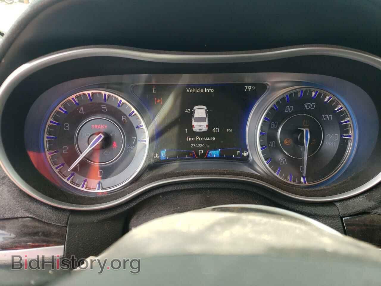 2015 CHRYSLER 300 - VIN: 2C3CCAAG6FH796705 - Фото 9