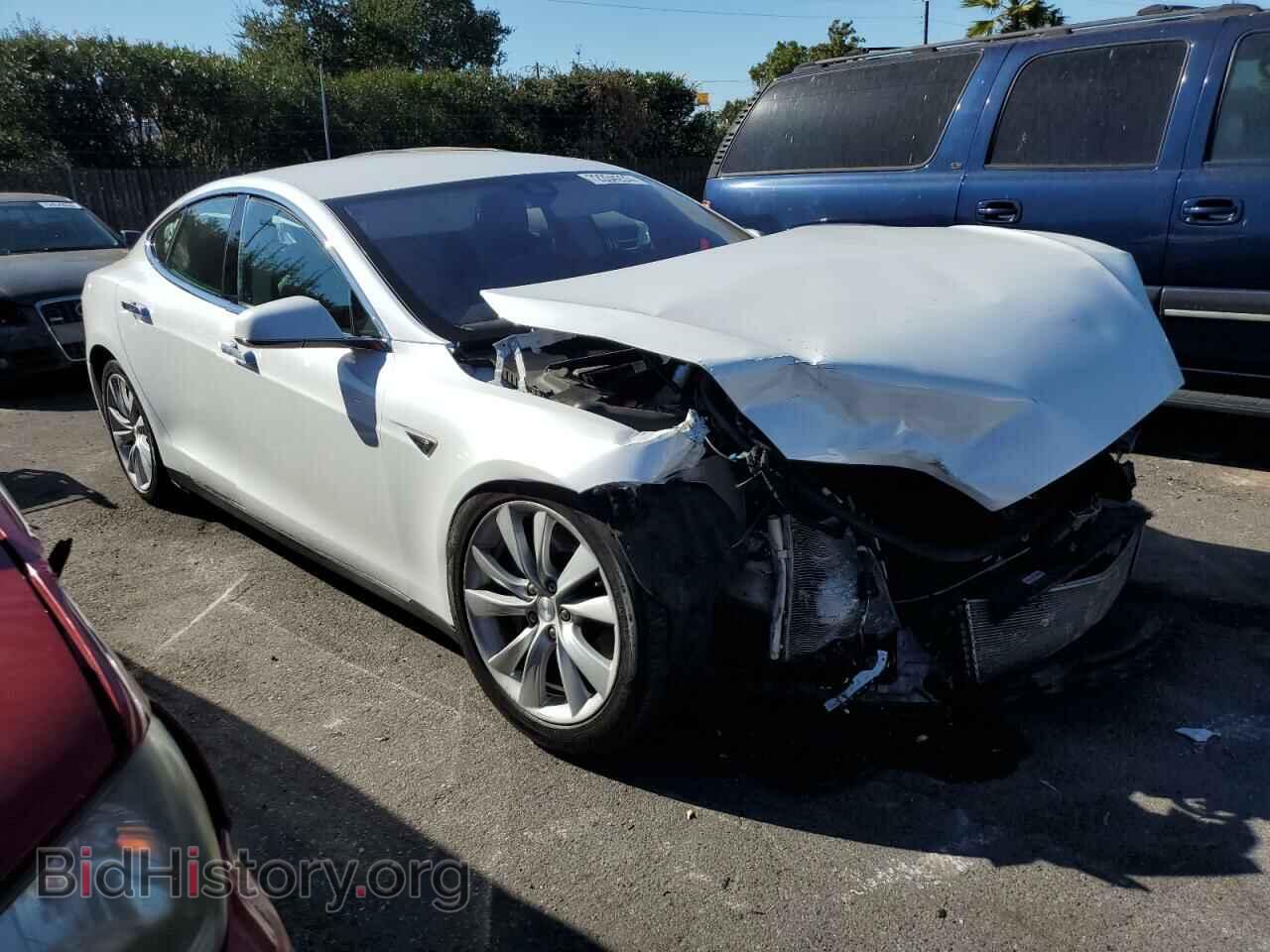 2014 TESLA MODEL S - VIN: 5YJSA1H18EFP66754 - Photo 4