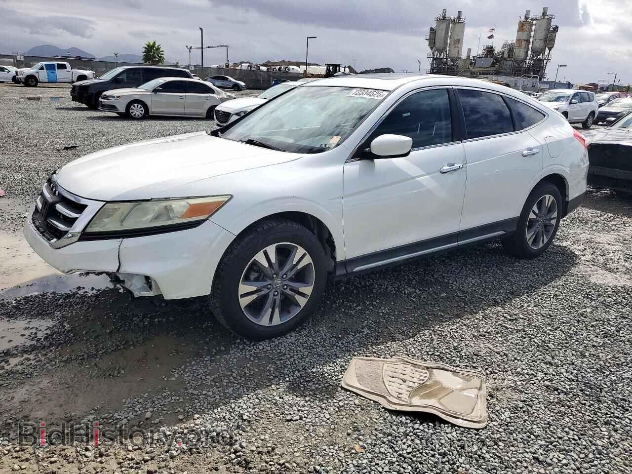 Фотография 5J6TF2H56EL002018 - HONDA CROSSTOUR 2014