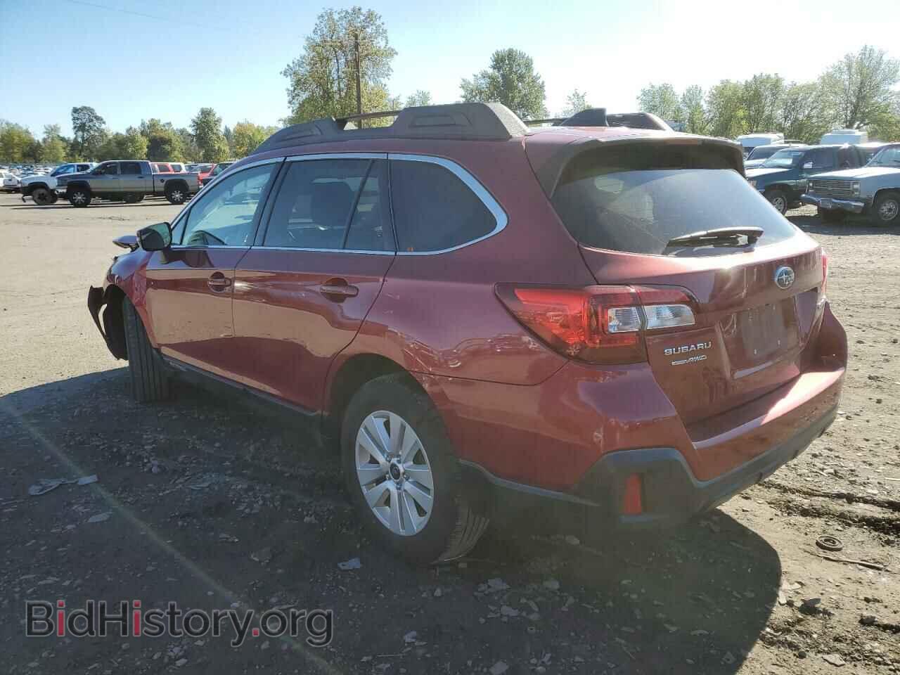 2018 SUBARU OUTBACK - VIN: 4S4BSAFC8J3357755 - Фото 2