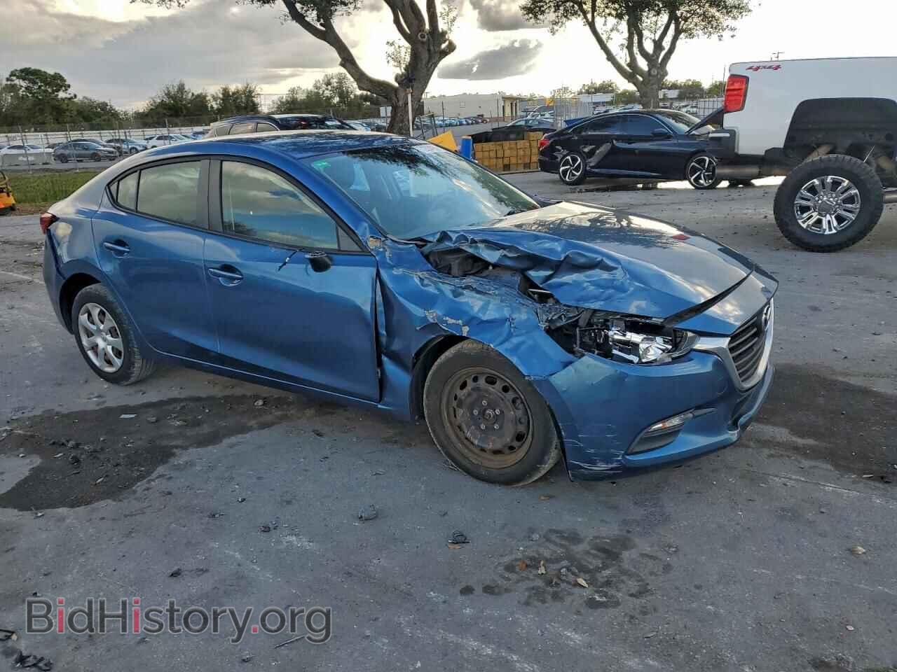 2018 MAZDA 3 - VIN: 3MZBN1U71JM180267 - Фото 4