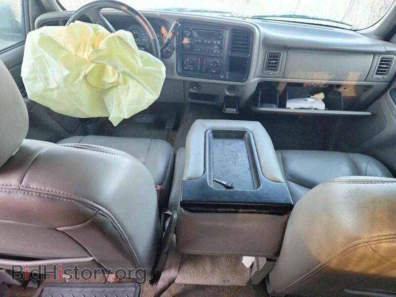 2006 GMC SIERRA (VIN 2GTEC13T361124060) — photo 8 of 12