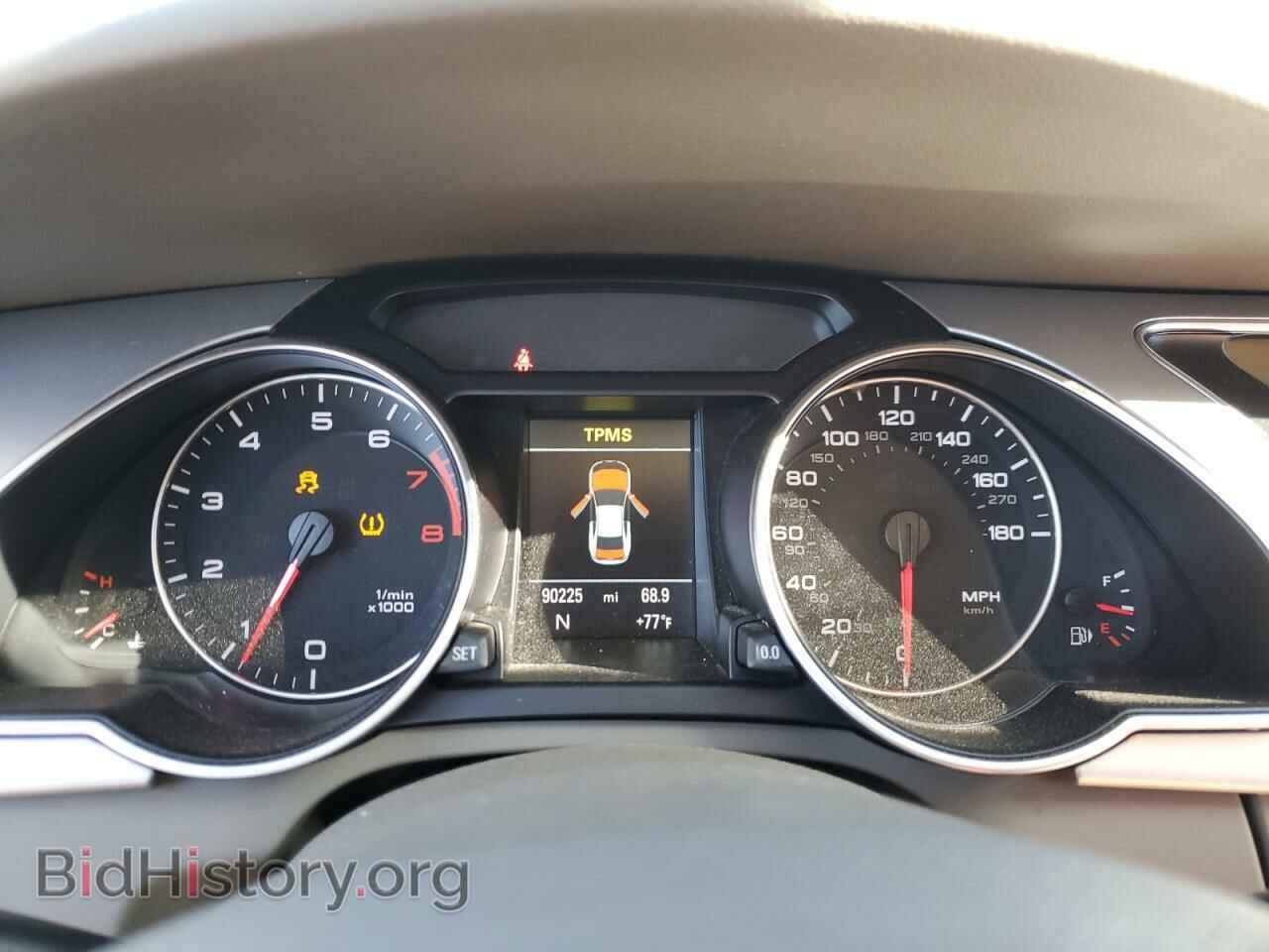 2011 AUDI A5 - VIN: WAULFAFR3BA011804 - Photo 9