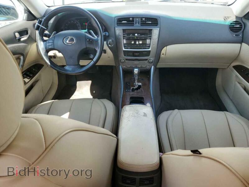 2010 Lexus IS (VIN JTHBF5C2XA5122322) — photo 8 of 12