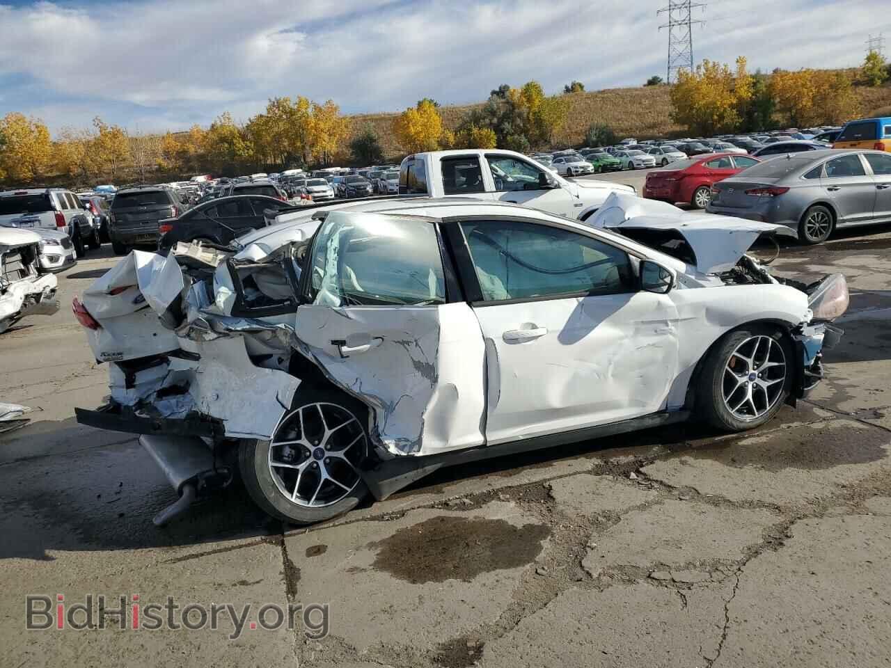2017 FORD FOCUS - VIN: 1FADP3H28HL211970 - Фото 3
