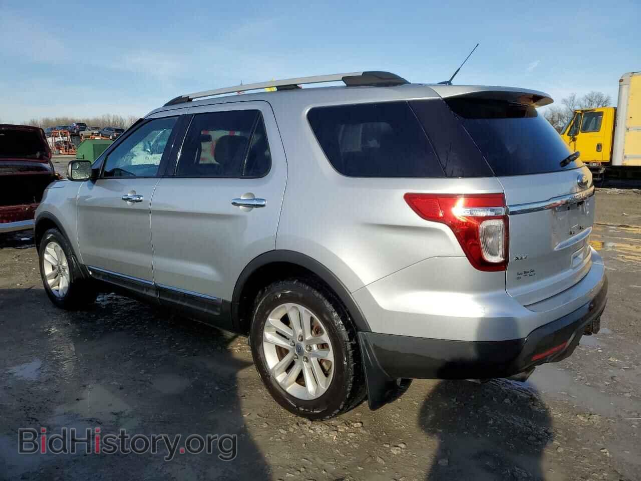 2011 FORD EXPLORER - VIN: 1FMHK8D82BGA87482 - Фото 2