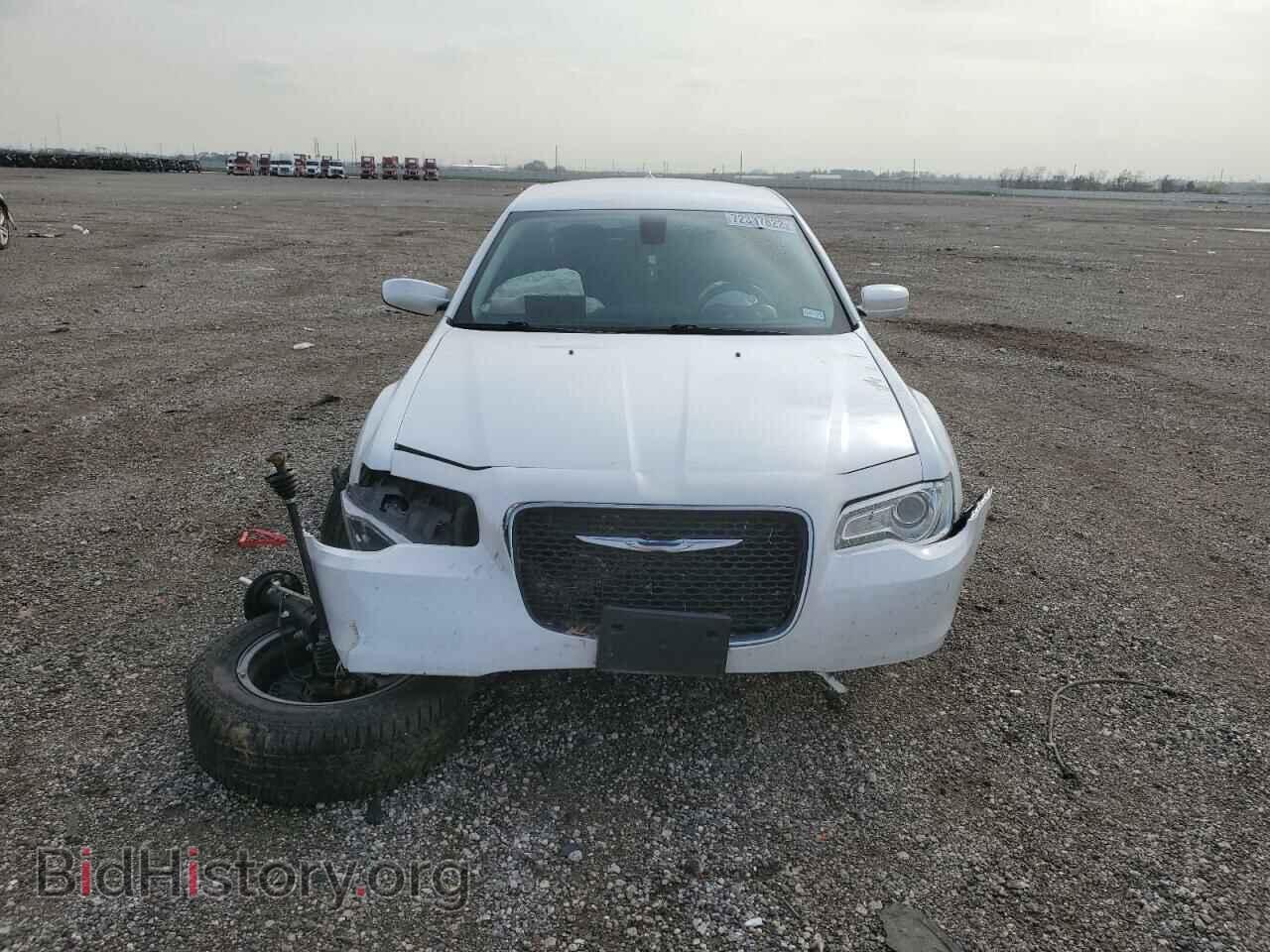 2015 CHRYSLER 300 - VIN: 2C3CCAAG9FH772673 - Фото 5