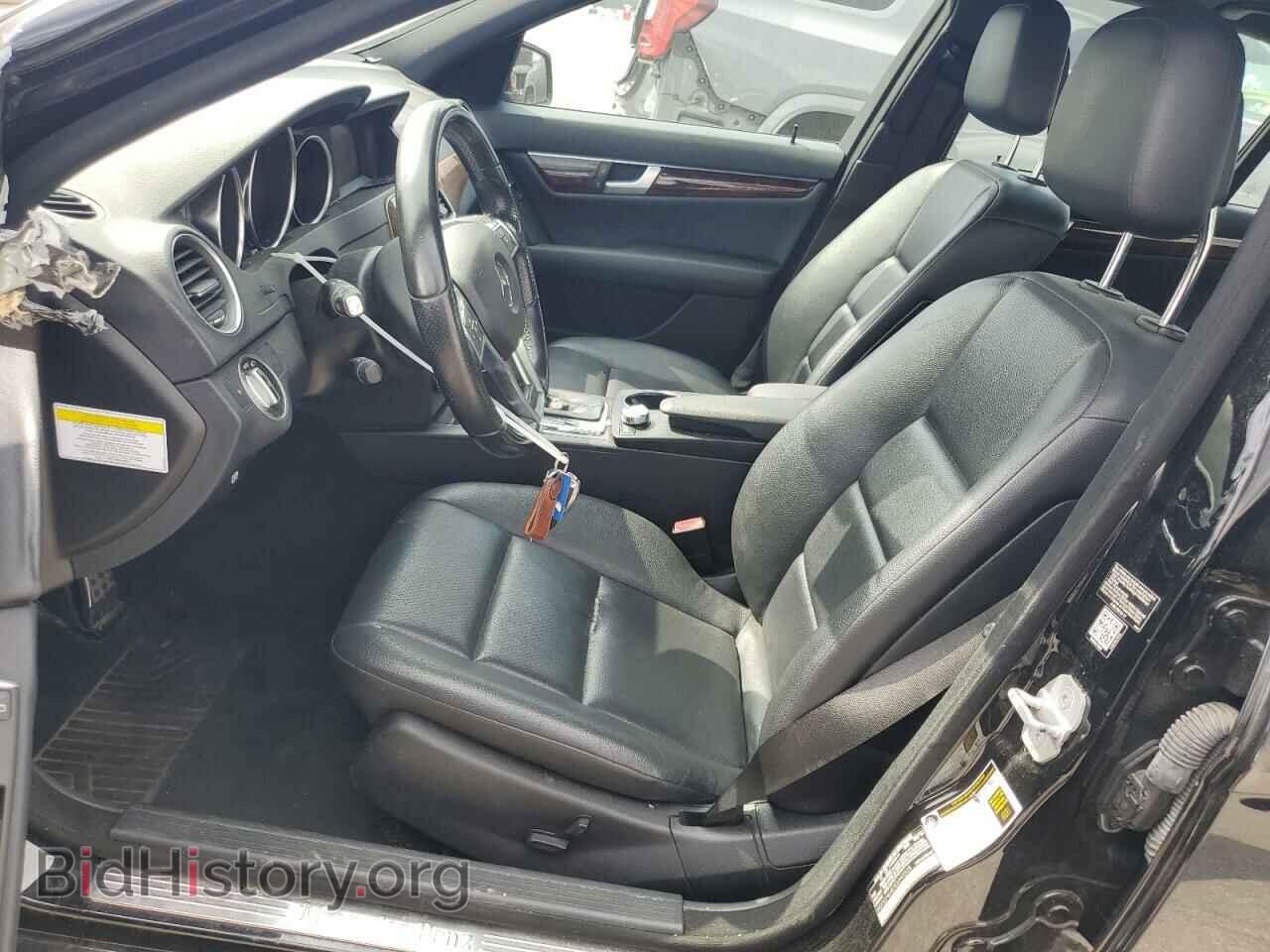 2014 MERCEDES-BENZ C-CLASS - VIN: WDDGF4HB7EA945528 - Фото 7