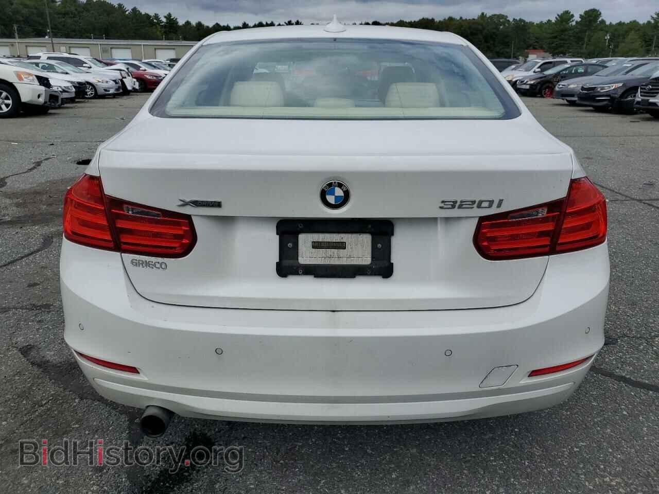2014 BMW 3 SERIES - VIN: WBA3C3G56ENS68310 - Фото 6