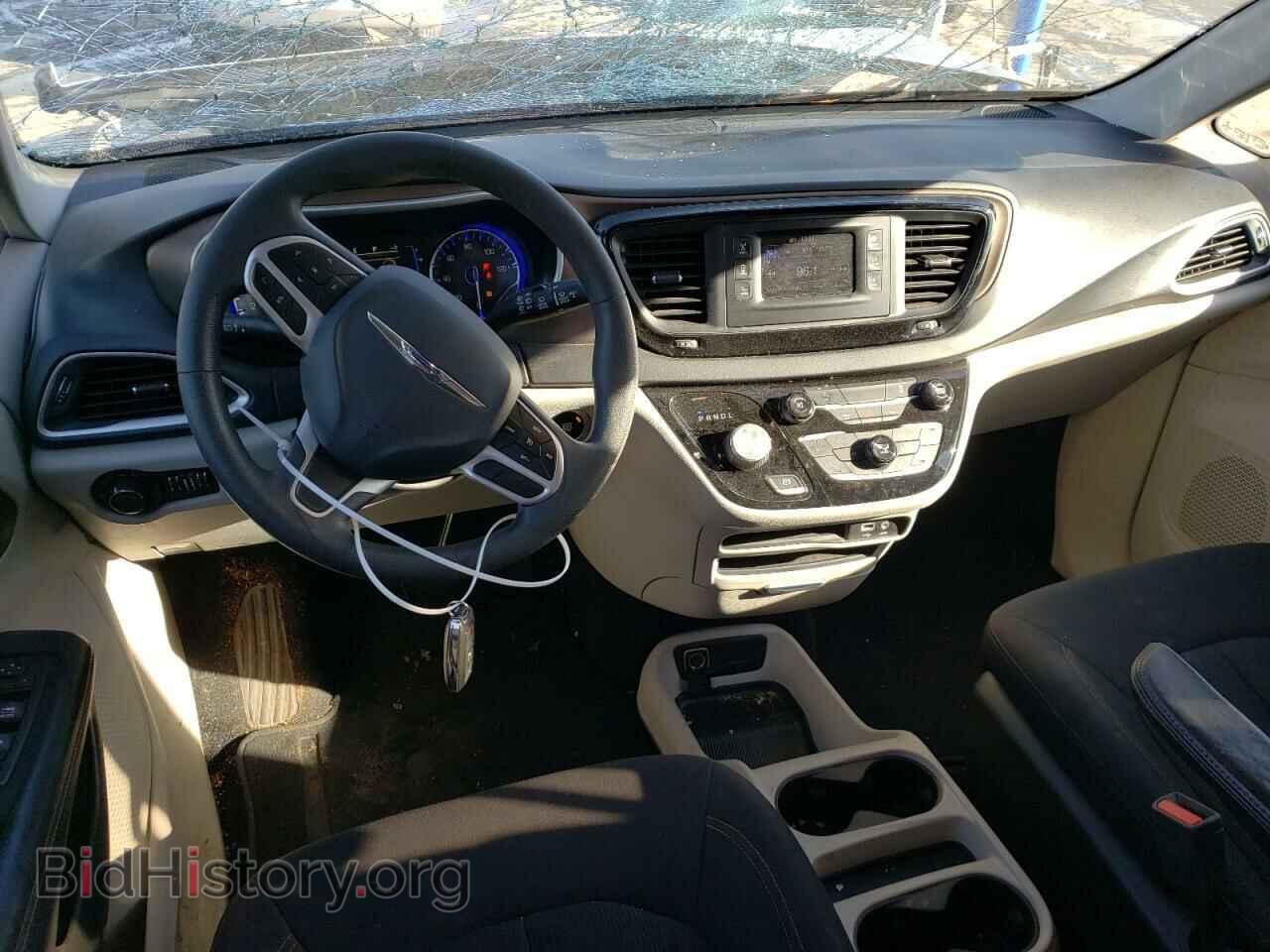 2017 CHRYSLER PACIFICA - VIN: 2C4RC1CG1HR770853 - Photo 8