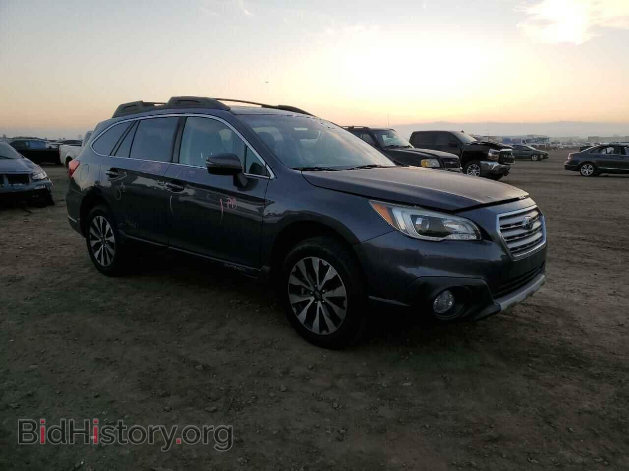 2017 SUBARU OUTBACK - VIN: 4S4BSANC8H3353460 - Фото 4