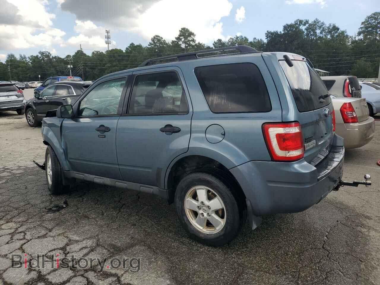 2011 FORD ESCAPE - VIN: 1FMCU0DG4BKA72637 - Фото 2