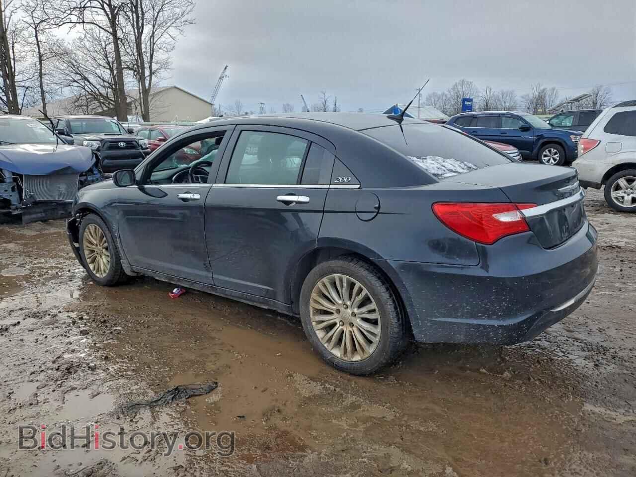 2011 CHRYSLER 200 - VIN: 1C3BC2FG1BN518306 - Фото 2