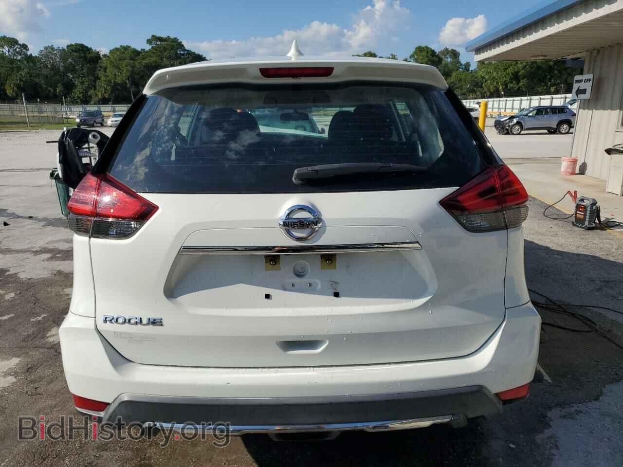 2017 NISSAN ROGUE - VIN: KNMAT2MTXHP601107 - Фото 6
