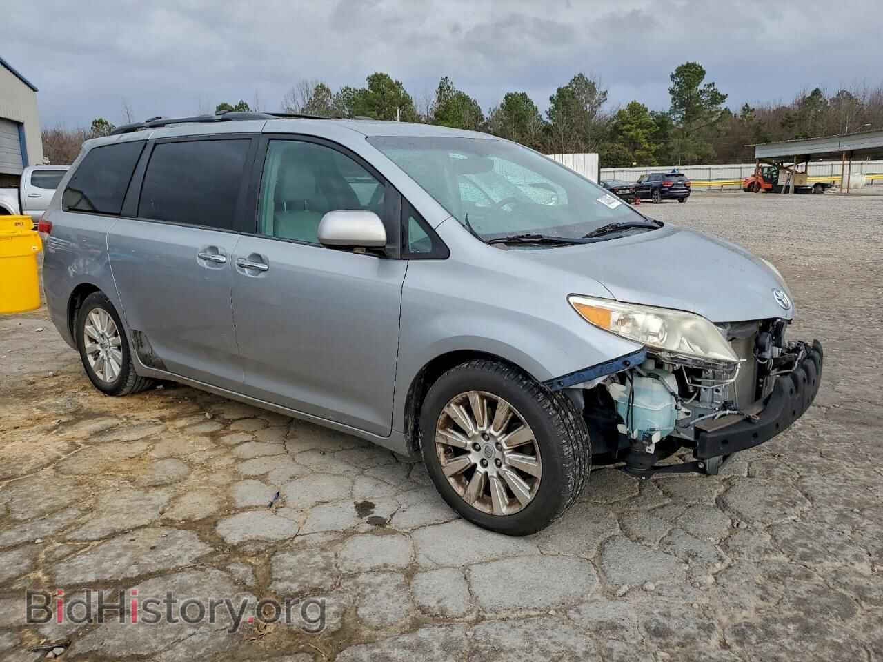 2011 TOYOTA All Models - VIN: 5TDYK3DC3BS047526 - Фото 4