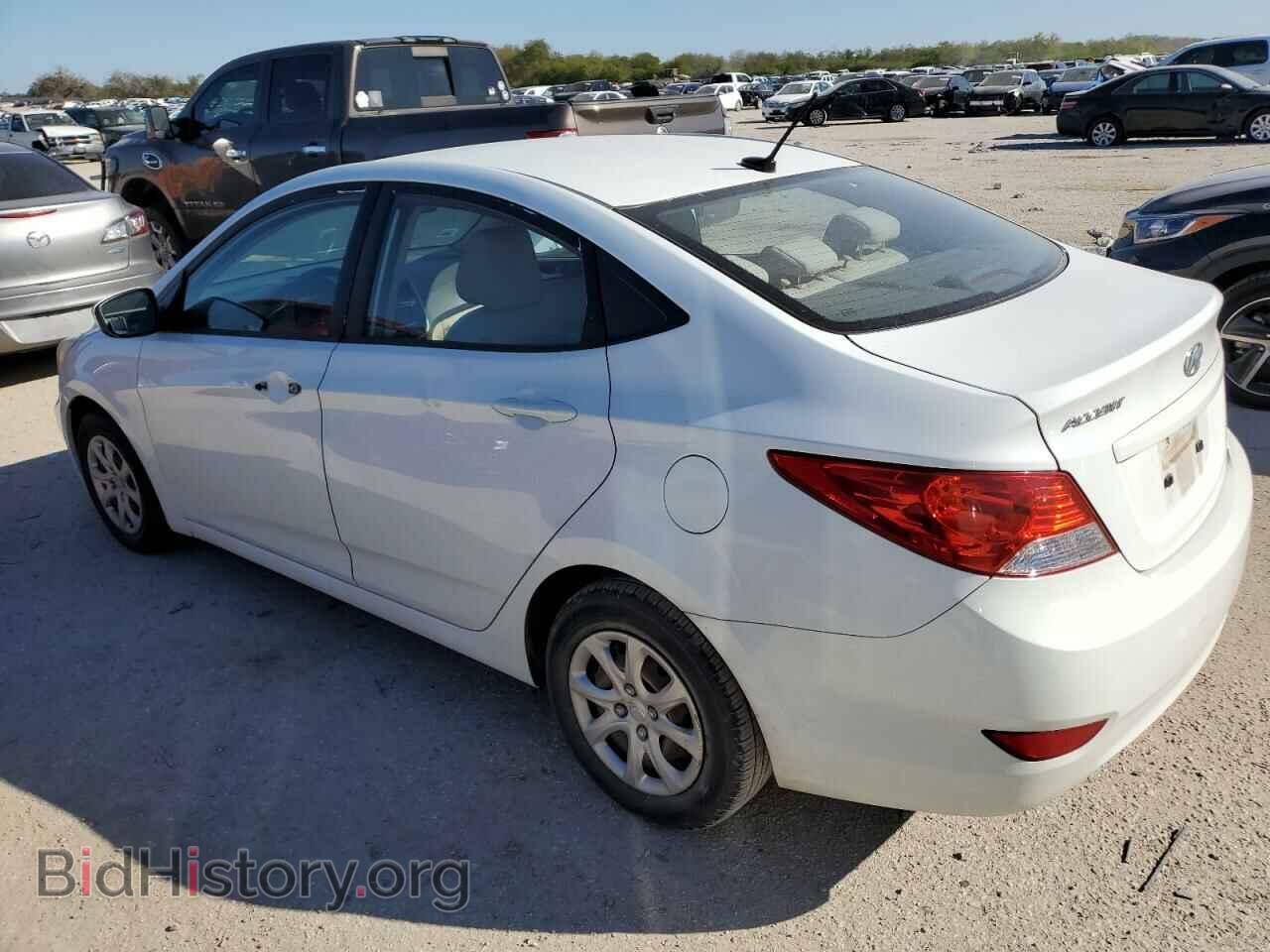 2013 HYUNDAI ACCENT - VIN: KMHCT4AE5DU451330 - Фото 2