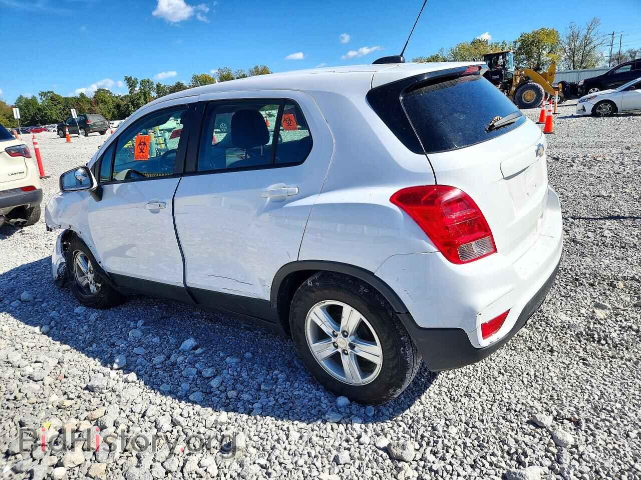 2020 CHEVROLET TRAX - VIN: 3GNCJKSB7LL162338 - Photo 2