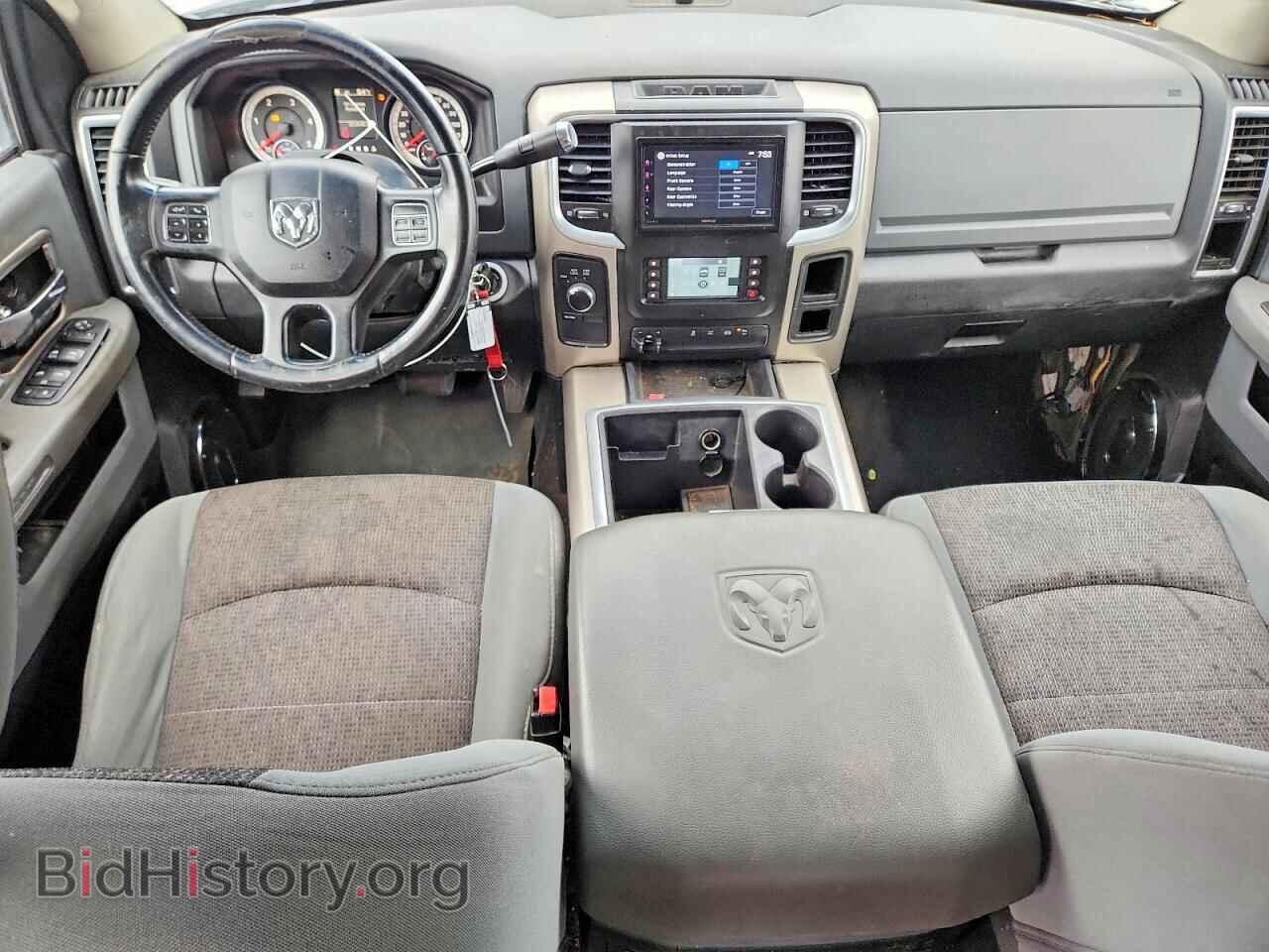 2014 RAM All Models - VIN: 3C6UR5DL8EG145533 - Photo 8