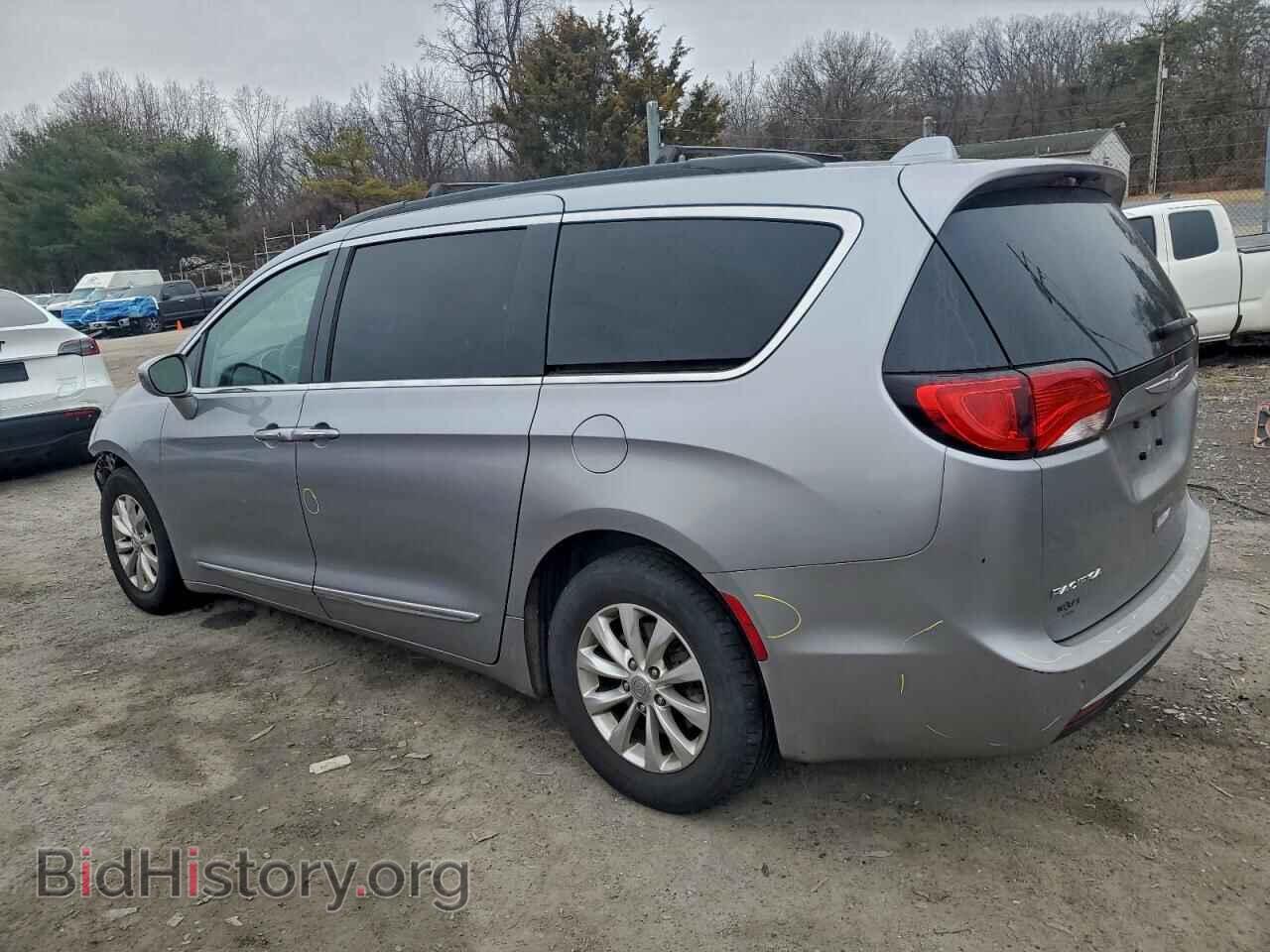 2017 CHRYSLER PACIFICA - VIN: 2C4RC1BG8HR505798 - Фото 2