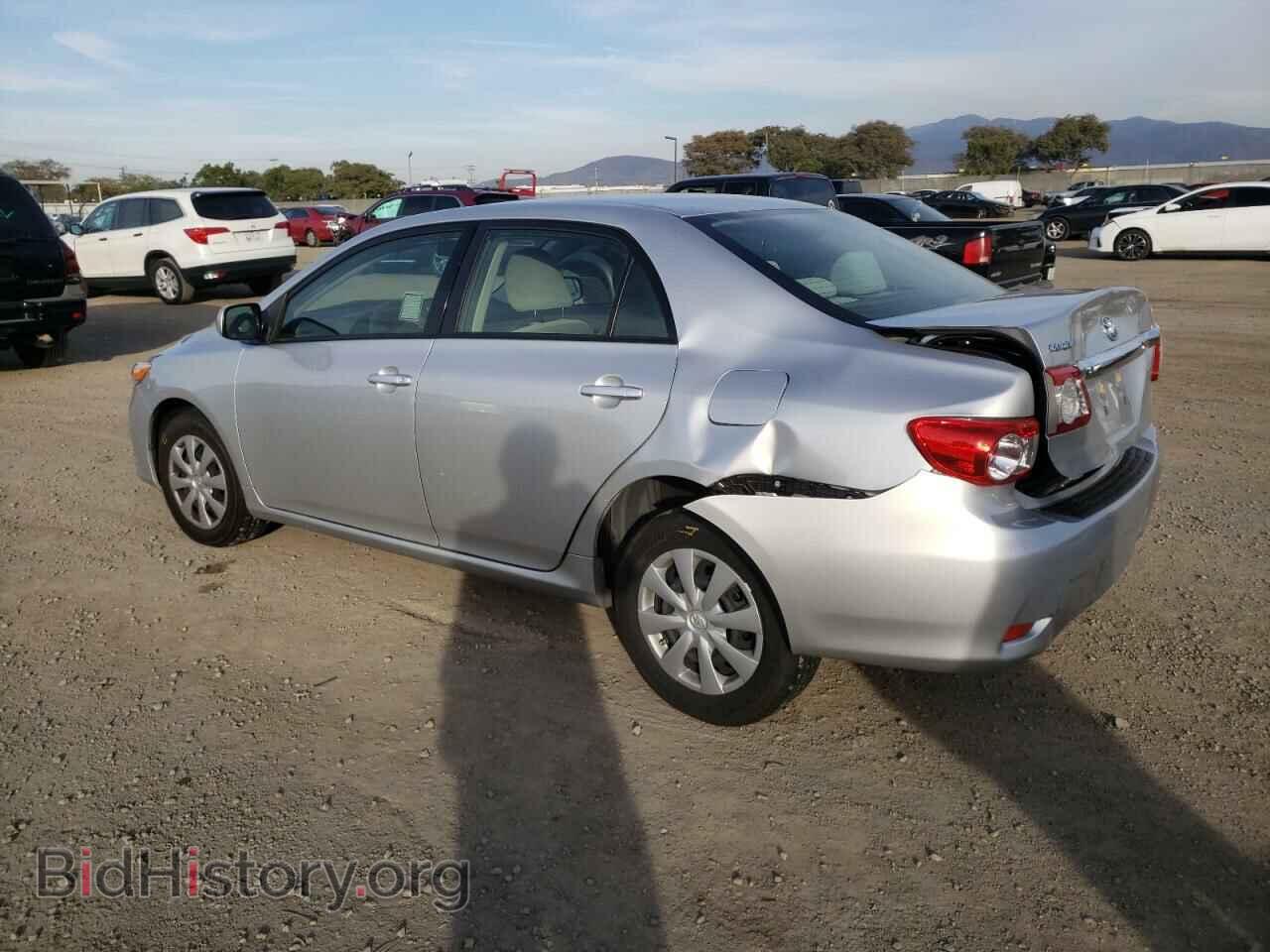 2011 TOYOTA COROLLA - VIN: JTDBU4EEXB9156747 - Фото 2