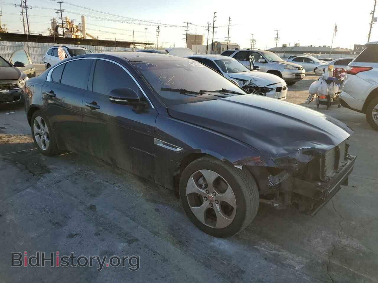 2017 JAGUAR XE - VIN: SAJAR4BN0HA952529 - Фото 4