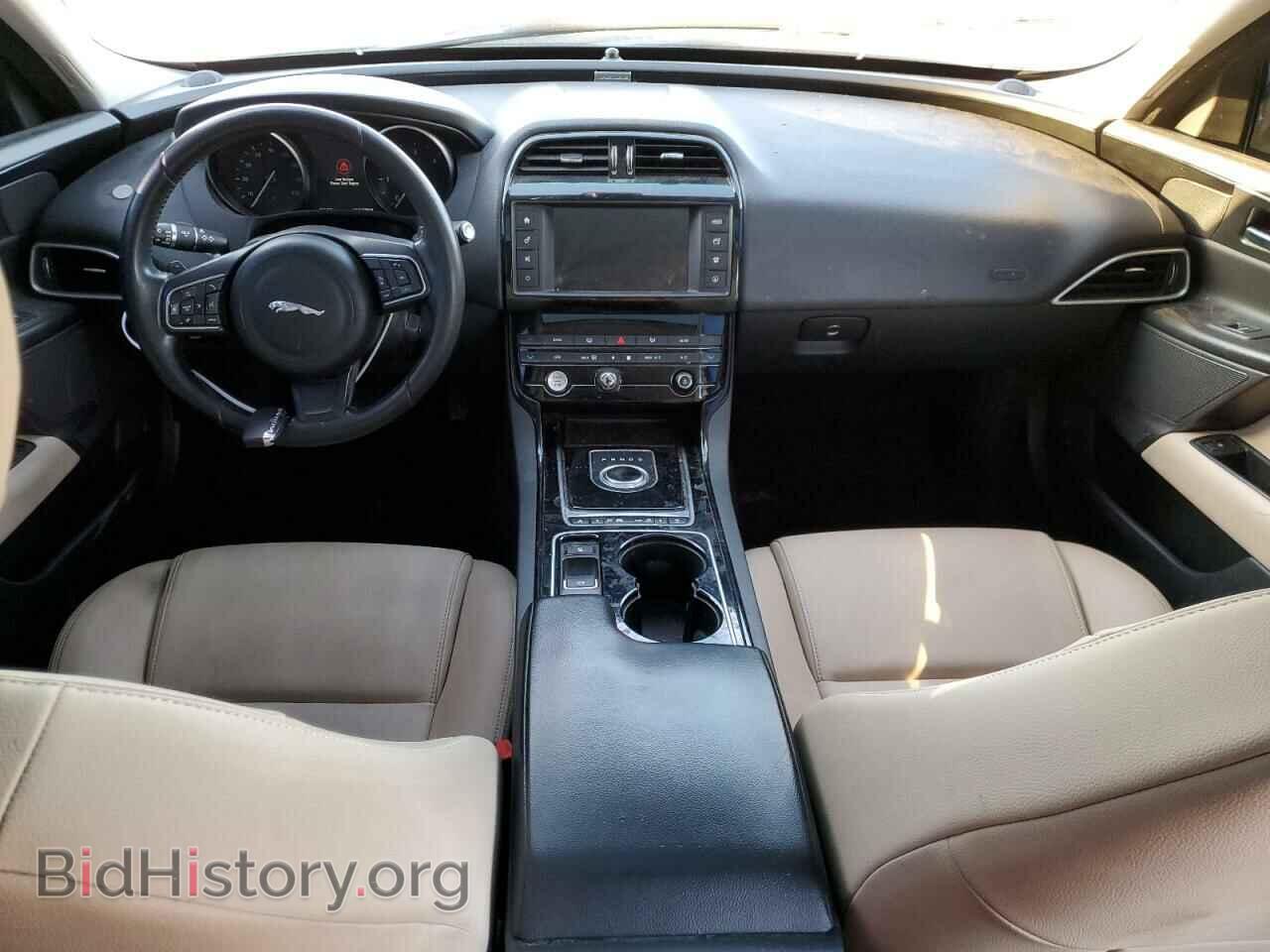2017 JAGUAR XE - VIN: SAJAR4BN0HA952529 - Фото 8