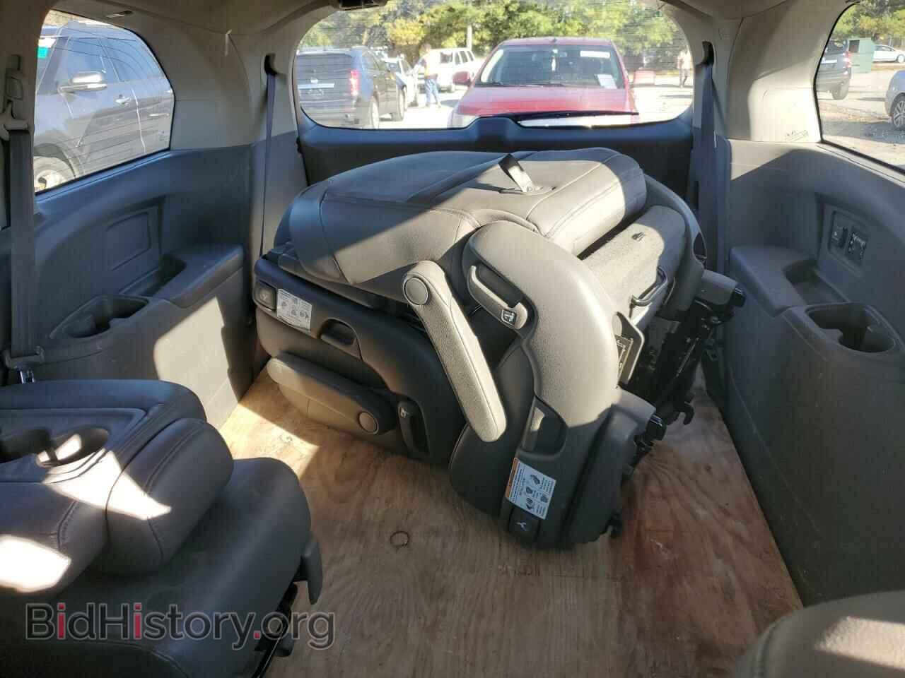 2011 HONDA All Models - VIN: 5FNRL5H61BB059079 - Фото 10