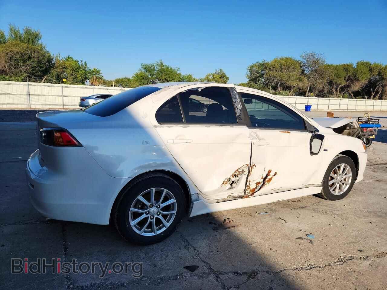 2016 Mitsubishi LANCER (VIN JA32U2FU7GU012411) — фото 3 из 12