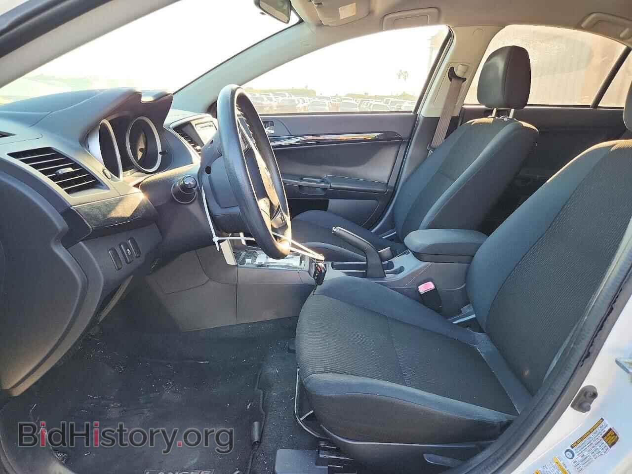 2016 Mitsubishi LANCER (VIN JA32U2FU7GU012411) — фото 7 из 12