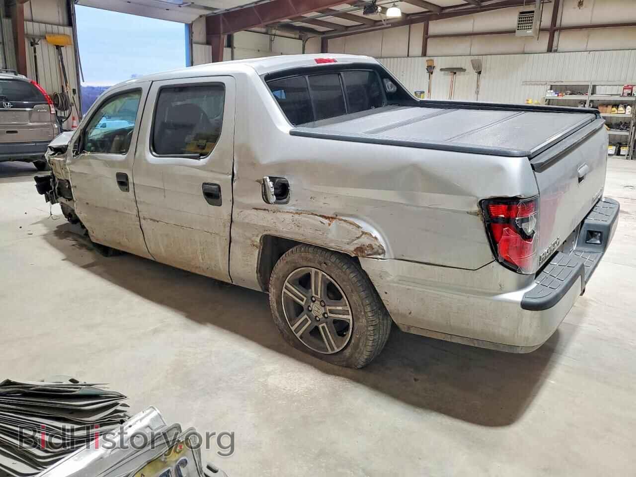 2013 HONDA RIDGELINE - VIN: 5FPYK1F70DB004099 - Фото 2