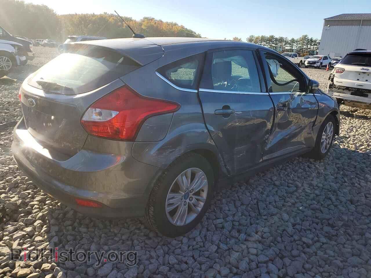 2012 Ford FOCUS (VIN 1FAHP3M27CL185135) — photo 3 of 12