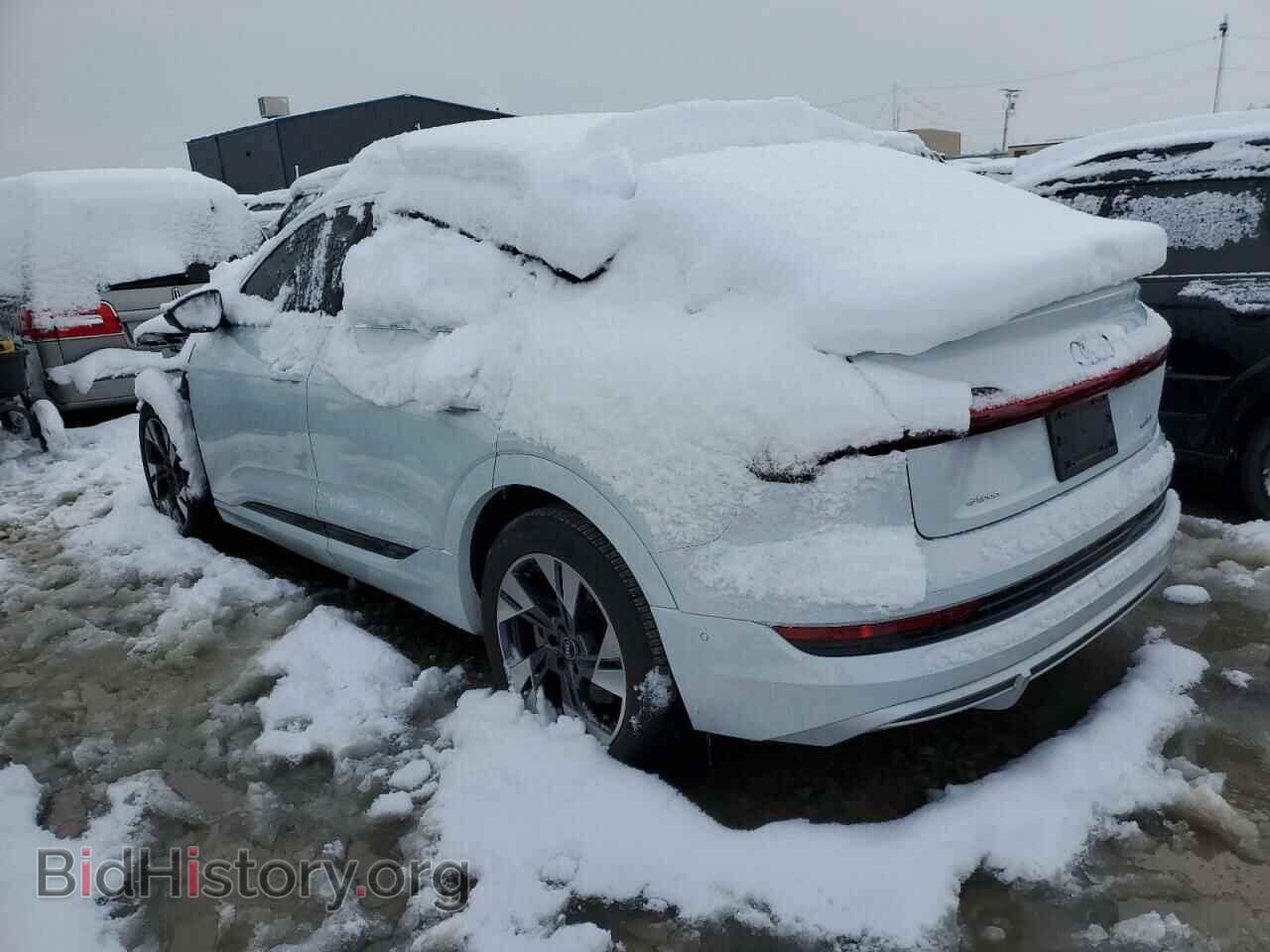 2022 AUDI E-TRON - VIN: WA13AAGE5NB025838 - Фото 2