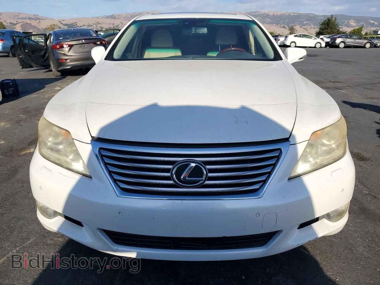 2011 LEXUS LS460 - VIN: JTHGL5EF5B5043317 - Photo 5
