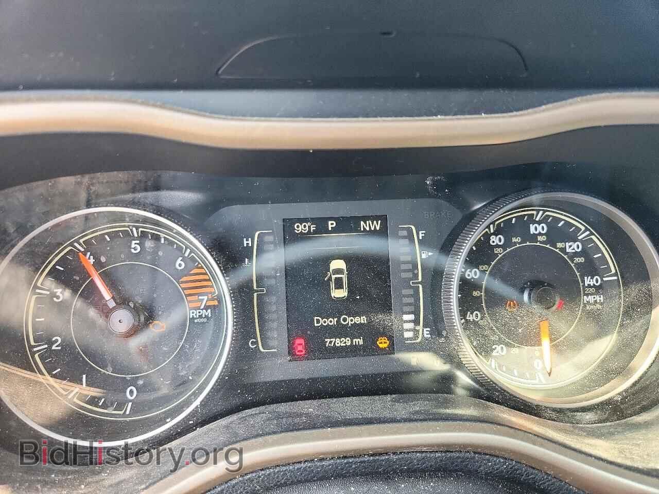2018 JEEP CHEROKEE - VIN: 1C4PJLCB3JD510038 - Фото 9
