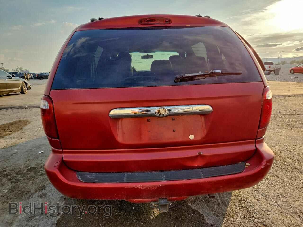 2006 CHRYSLER MINIVAN - VIN: 1A4GP45R36B564998 - Фото 6