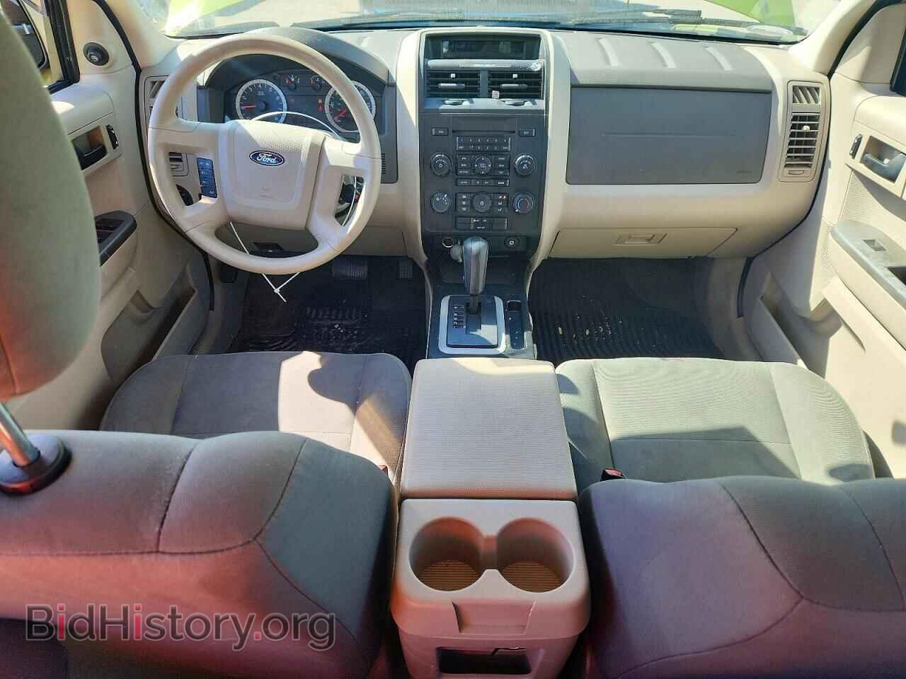 2011 FORD ESCAPE - VIN: 1FMCU0C70BKC40825 - Photo 8