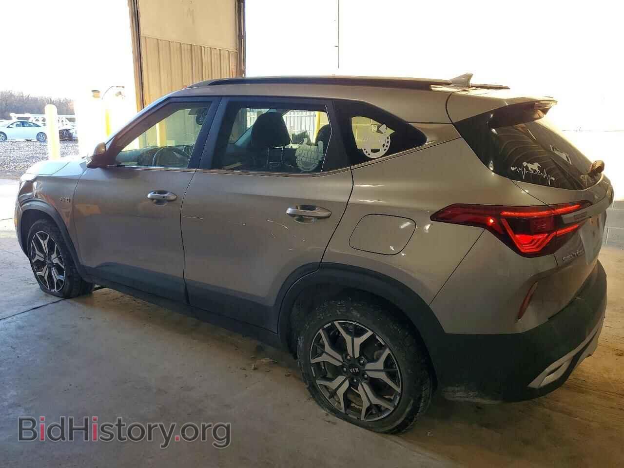 2021 KIA SELTOS - VIN: KNDERCAA9M7193718 - Фото 2