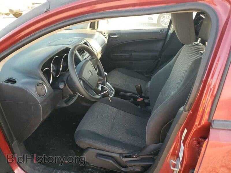 2010 Dodge CALIBER (VIN 1B3CB3HAXAD642002) — фото 7 из 12