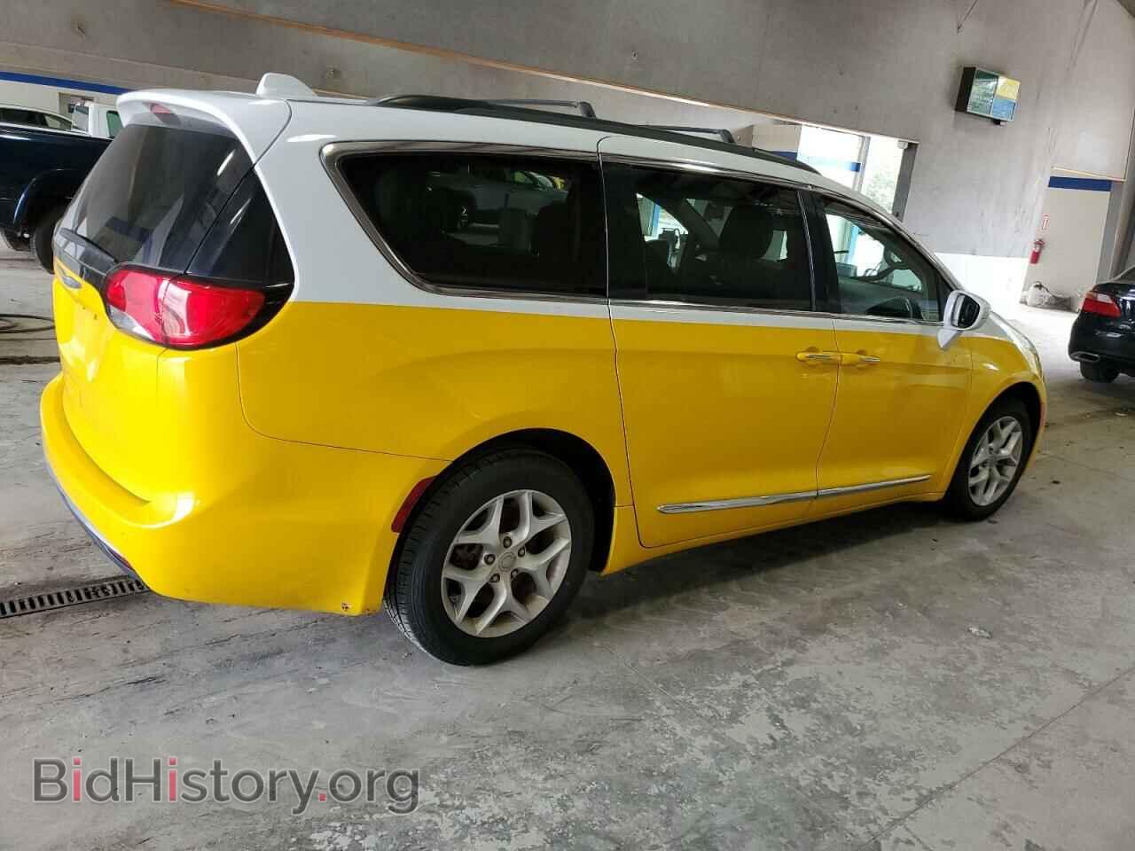 2017 CHRYSLER PACIFICA - VIN: 2C4RC1BG7HR676610 - Фото 3