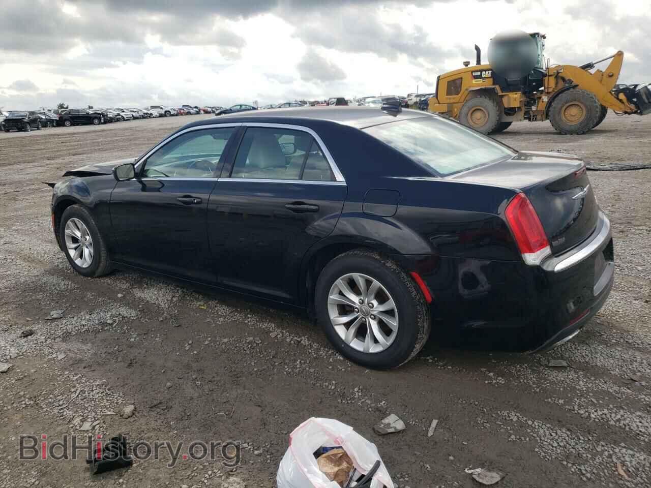 2015 CHRYSLER 300 - VIN: 2C3CCAAG5FH801991 - Фото 2