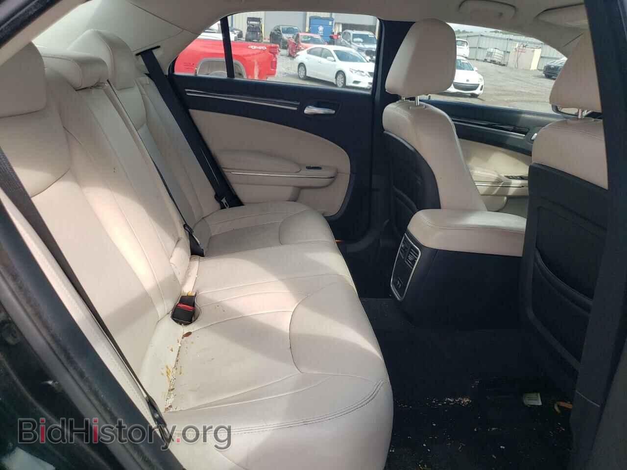 2015 CHRYSLER 300 - VIN: 2C3CCAAG5FH801991 - Фото 10