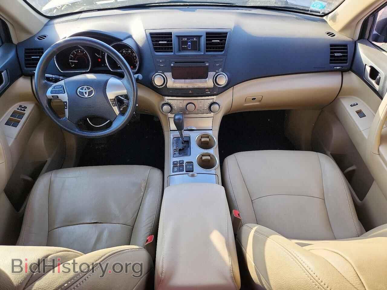 2011 TOYOTA HIGHLANDER - VIN: 5TDBK3EHXBS090261 - Фото 8