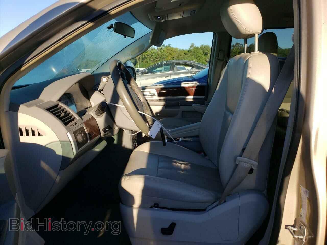 2009 CHRYSLER MINIVAN - VIN: 2A8HR54139R632821 - Фото 7